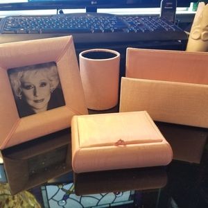 RARE Mary Kay 5-Piece Pink Consultant Desk Set 80s